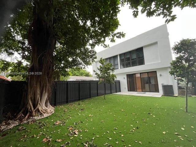 919 NW 55th St #921 photo 15