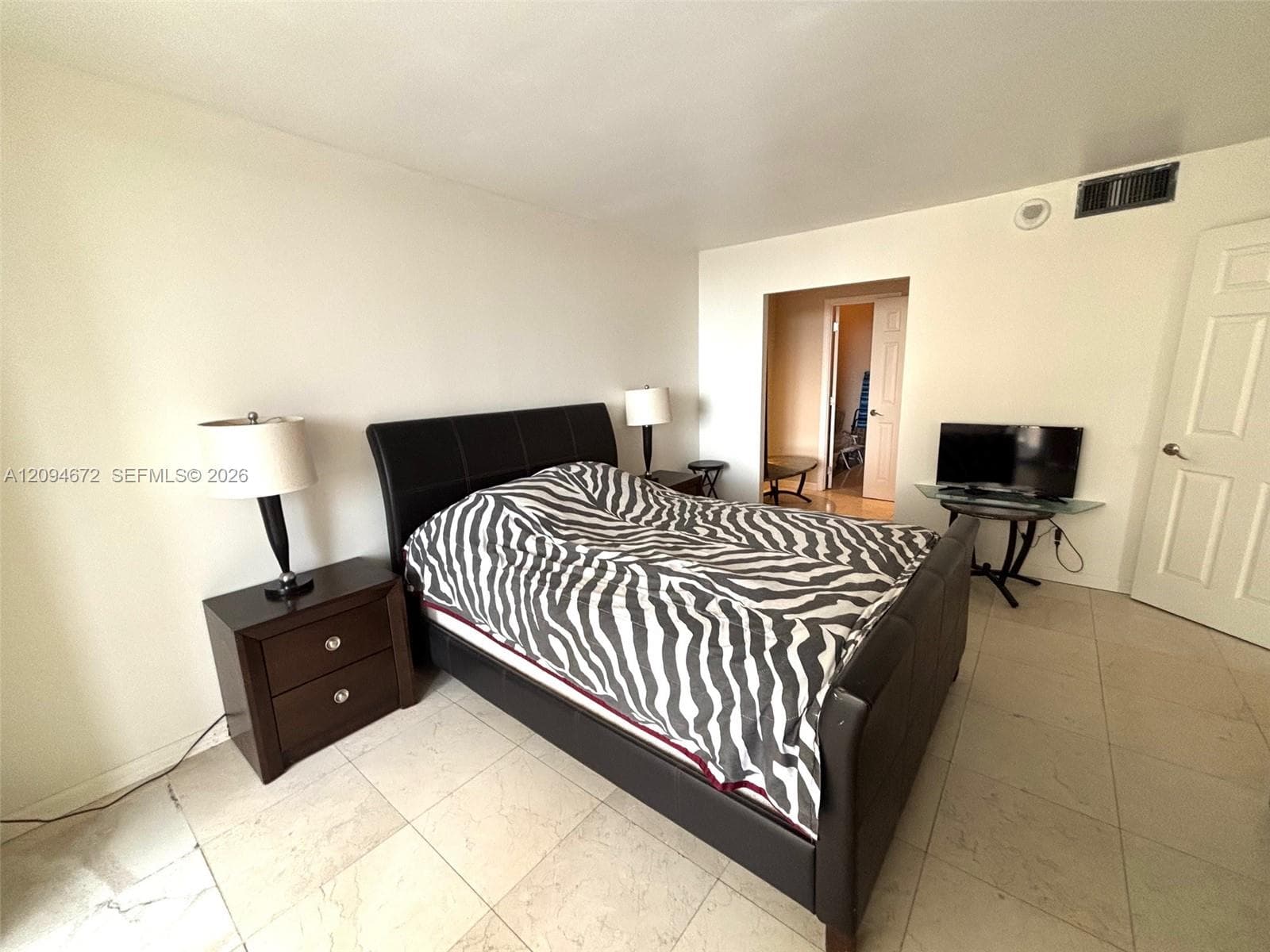 IMPERIAL TOWERS CONDO · #426 in Hallandale Beach - Photo 14