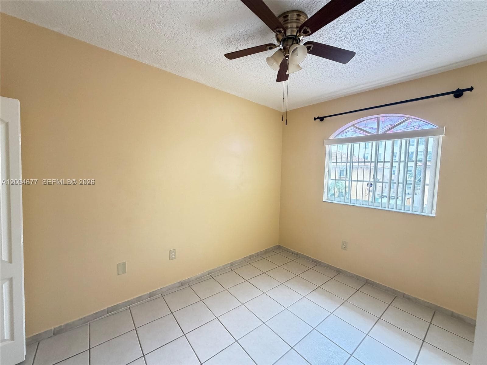 POINCIANA ROYALE VILLAS C · #201 in Hialeah - Photo 12