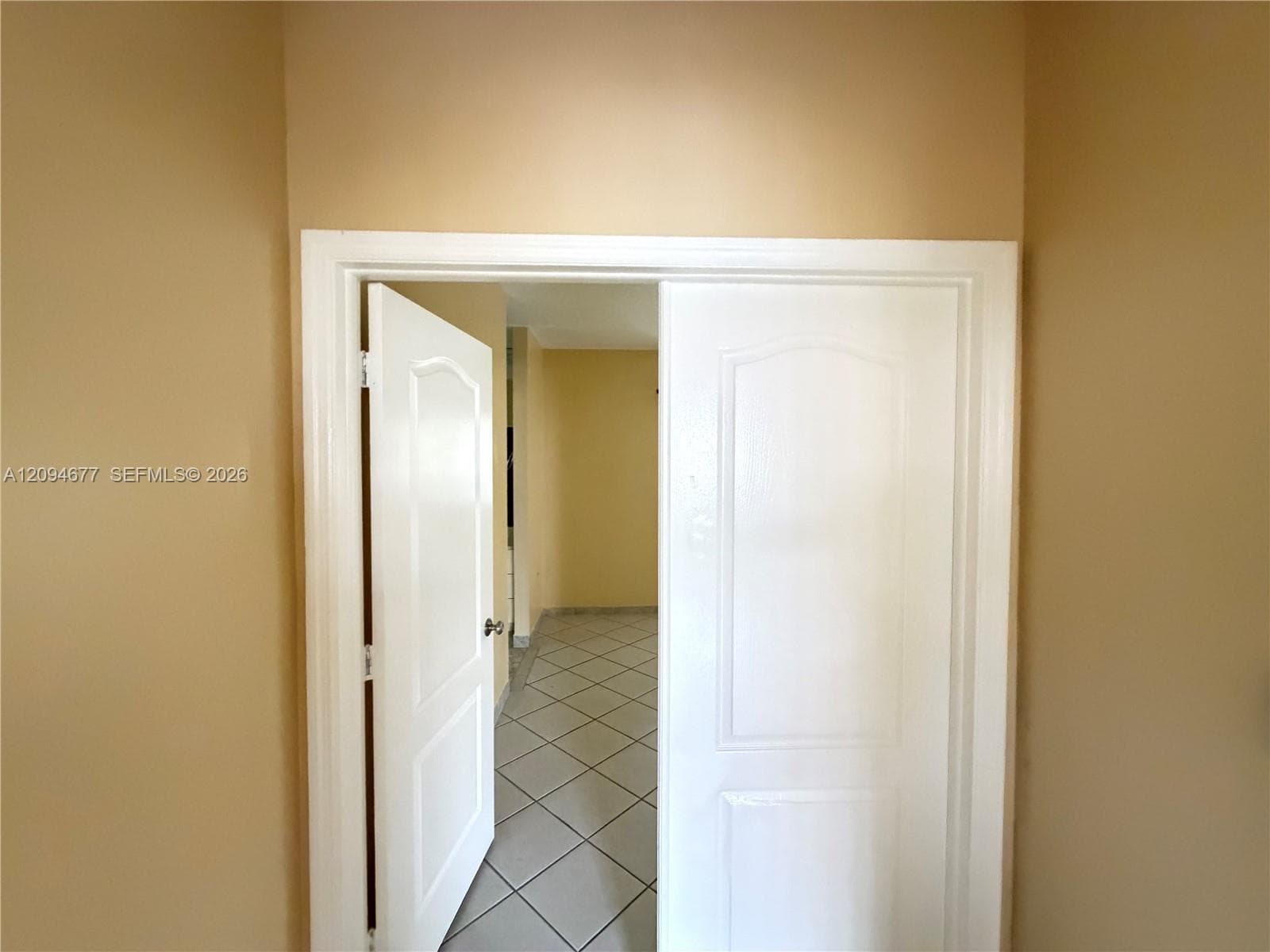 POINCIANA ROYALE VILLAS C · #201 in Hialeah - Photo 11