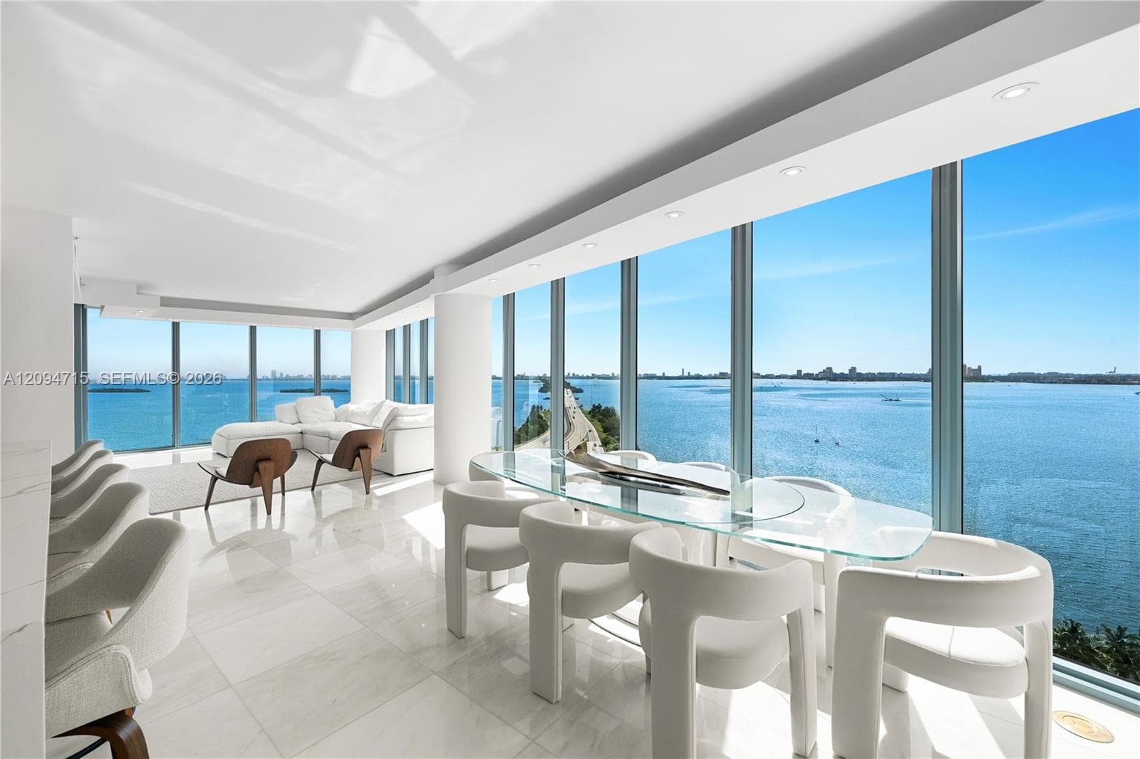 Blue Condominium · #1612 in Miami - Photo 11