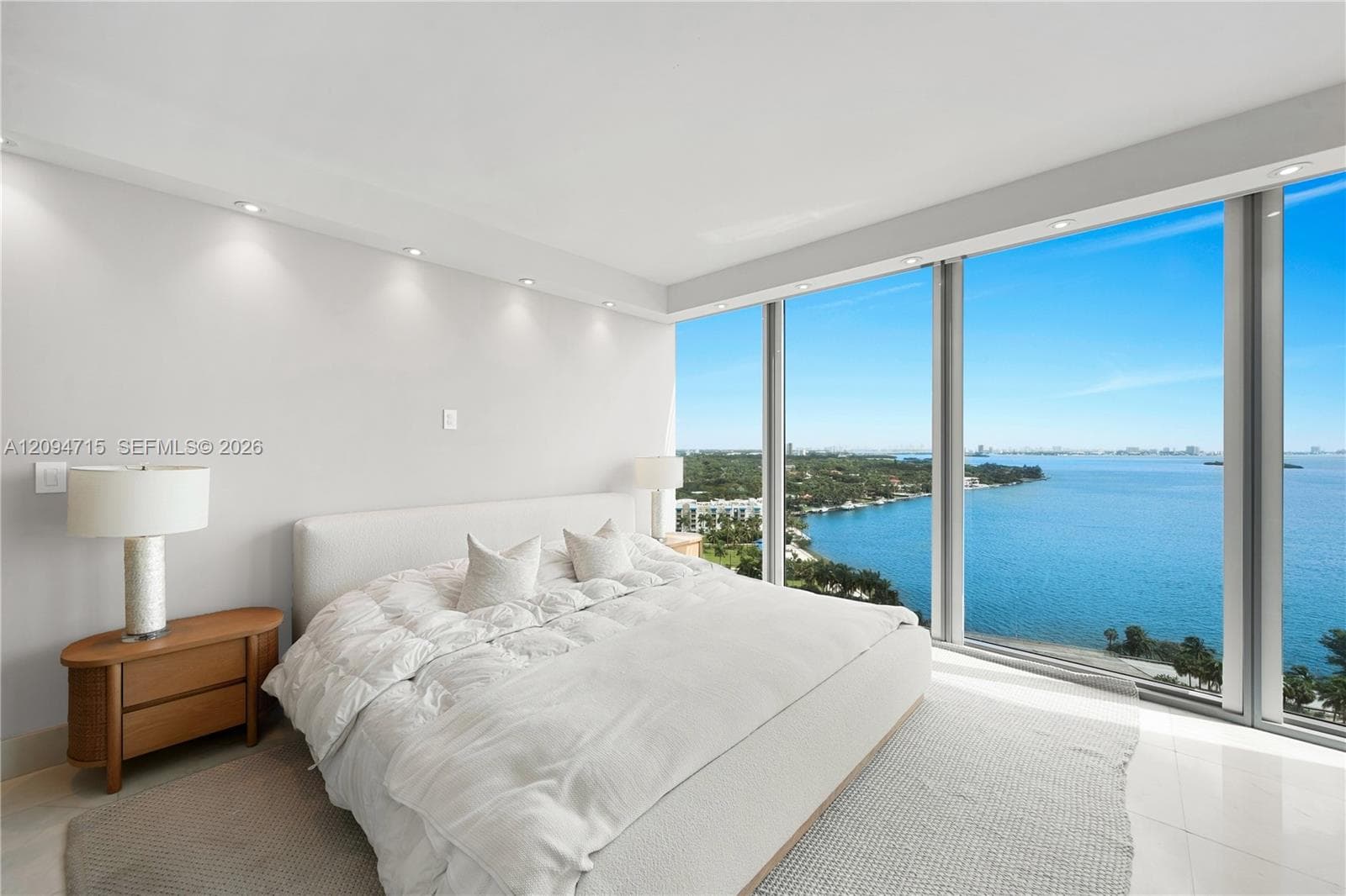 Blue Condominium · #1612 in Miami - Photo 19