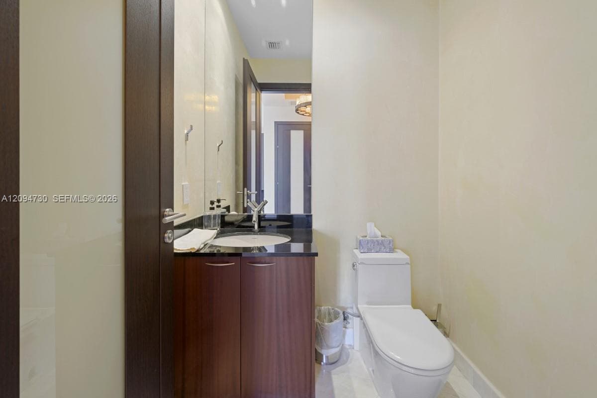 Trump Tower I · #3806 in Sunny Isles Beach - Photo 12