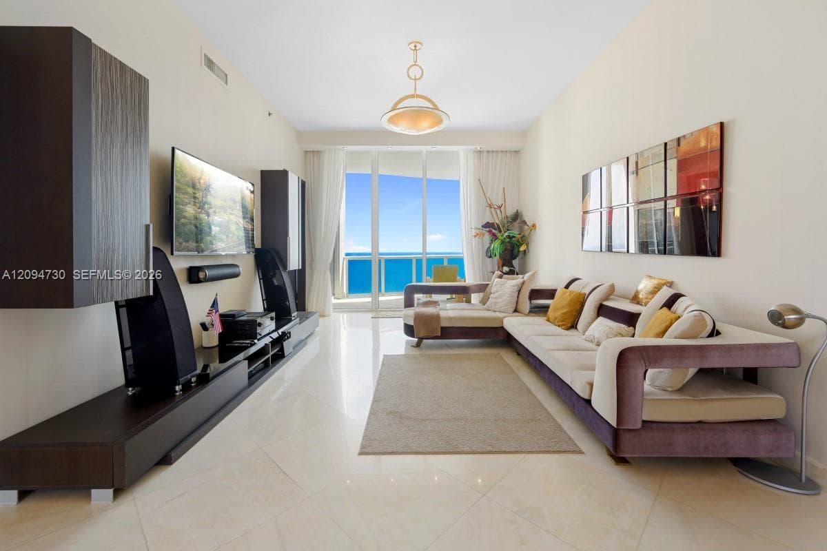 Trump Tower I · #3806 in Sunny Isles Beach - Photo 5