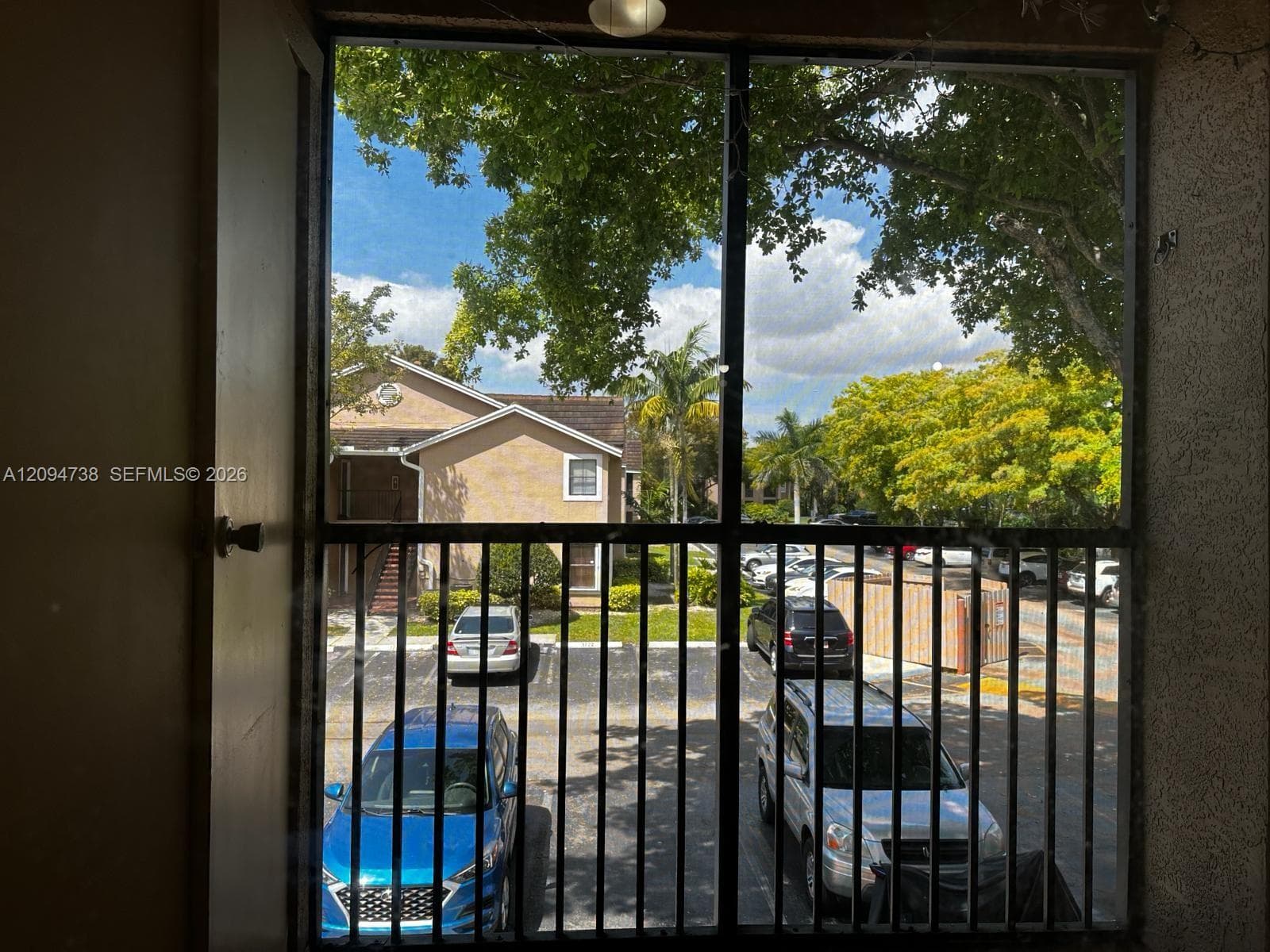 VISTA LAGO AT THE HAMMOCK · #1604 in Miami - Photo 7