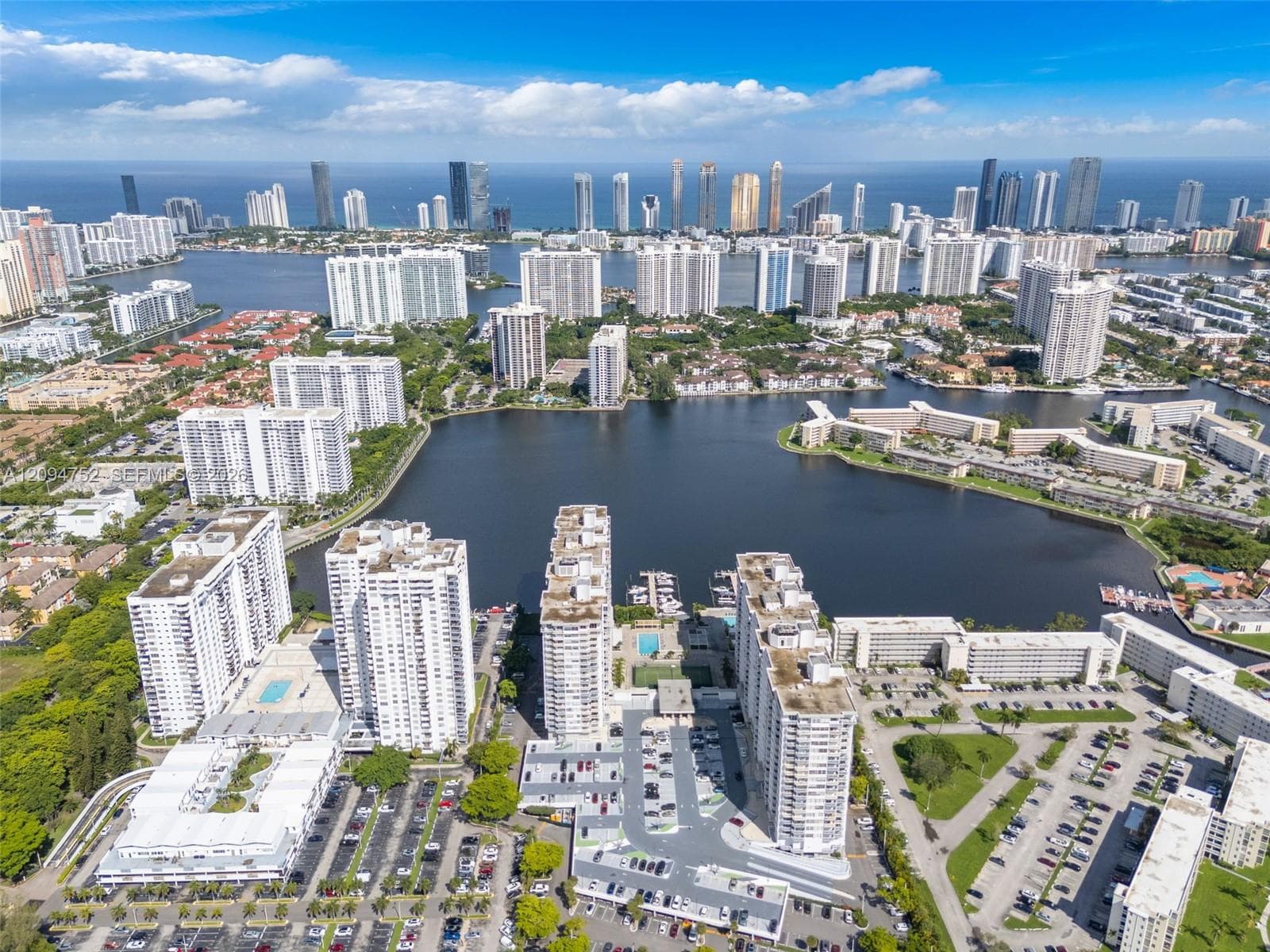 DEL PRADO MARINA · #303 in Aventura - Photo 37