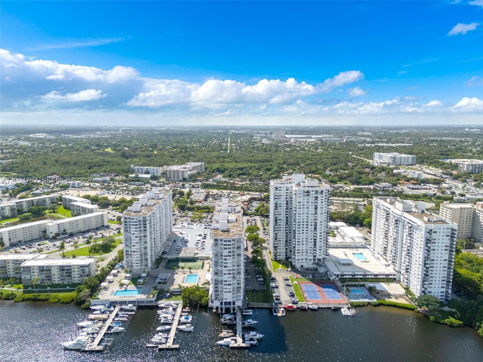 DEL PRADO MARINA · #303 in Aventura - Photo 29