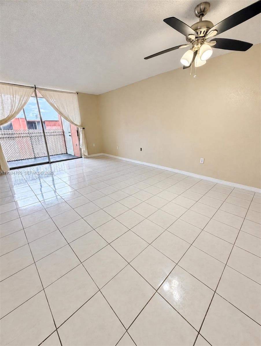 POINT SOUTH CONDO · #362 in Miami - Photo 3