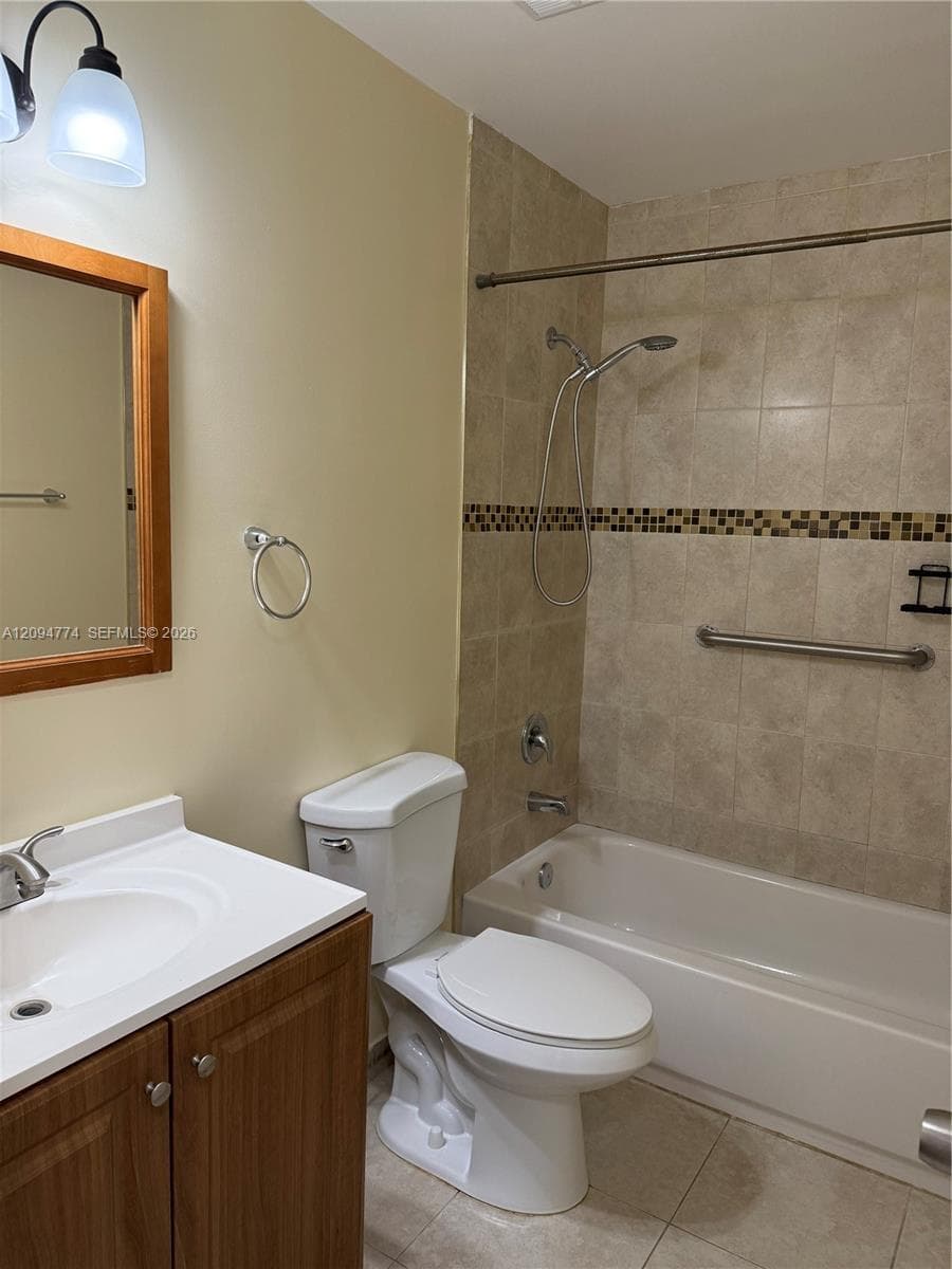 7235 SW 131st Ave #7235 photo 5