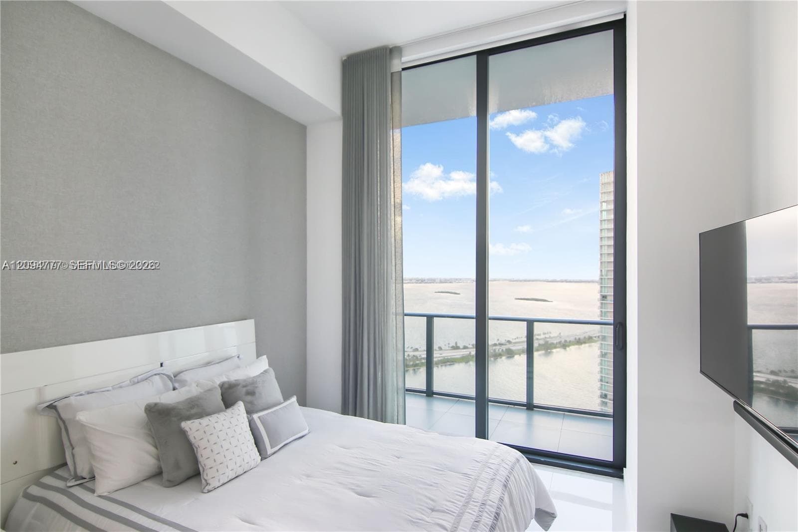 Paraiso Bayviews · #4006 in Miami - Photo 12