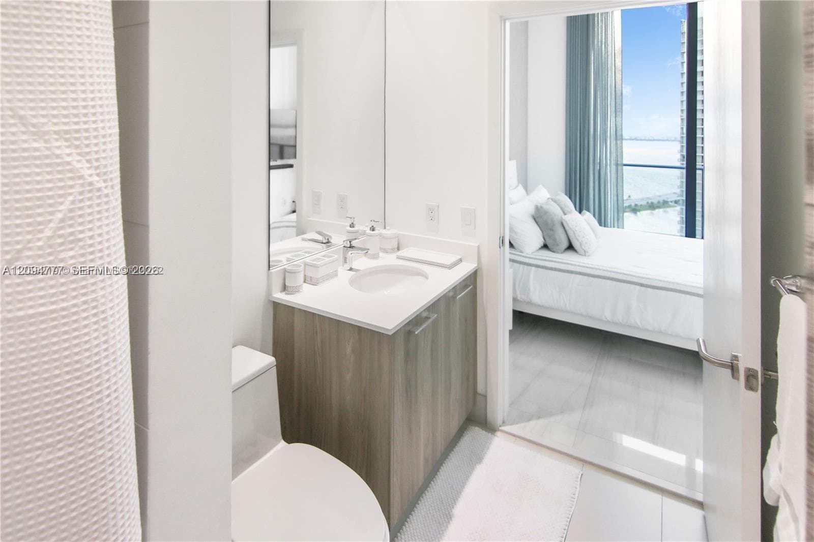 Paraiso Bayviews · #4006 in Miami - Photo 14