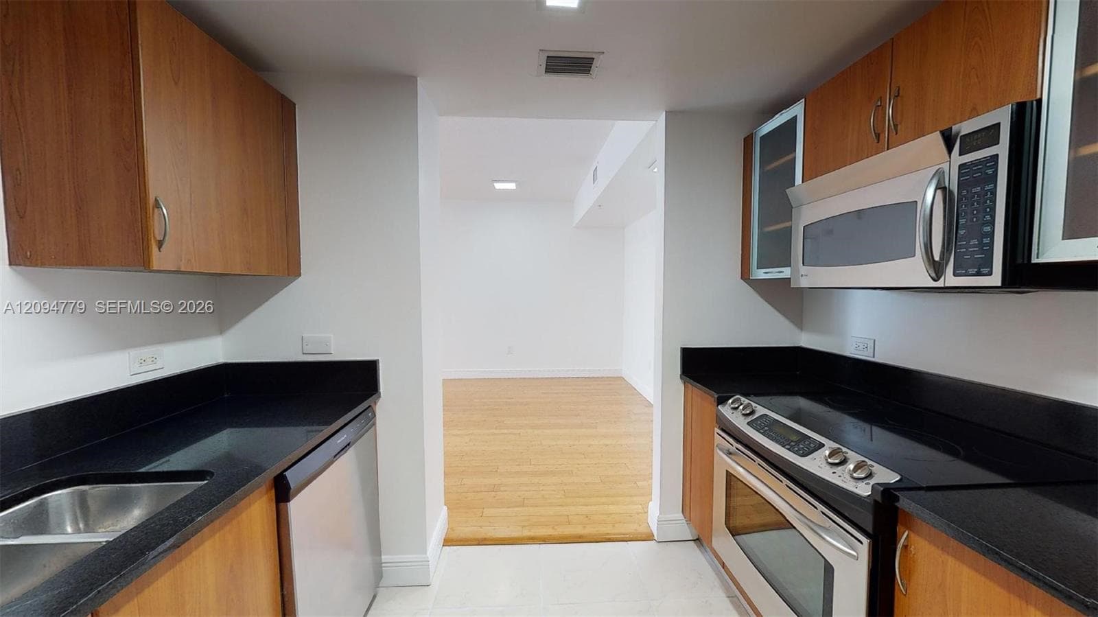 The Venture at Aventura · #922 in Aventura - Photo 8