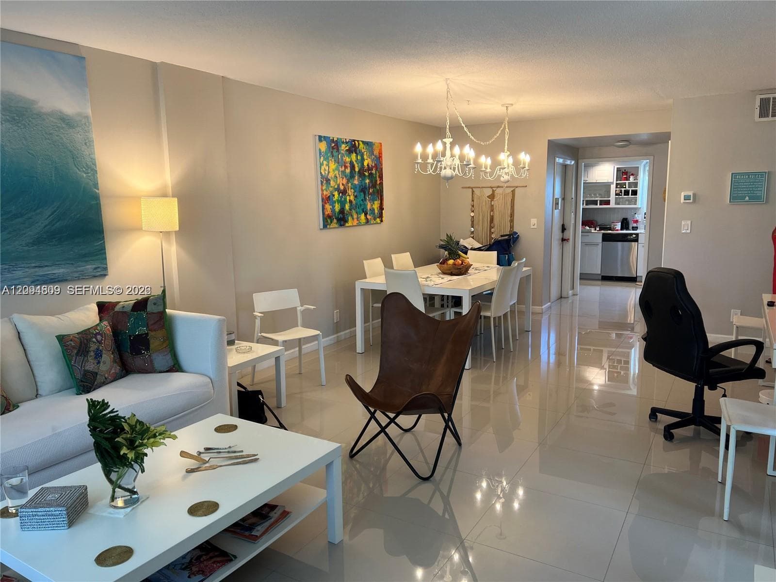 GOLDEN VIEW CONDO · #108 in Hallandale Beach - Photo 3