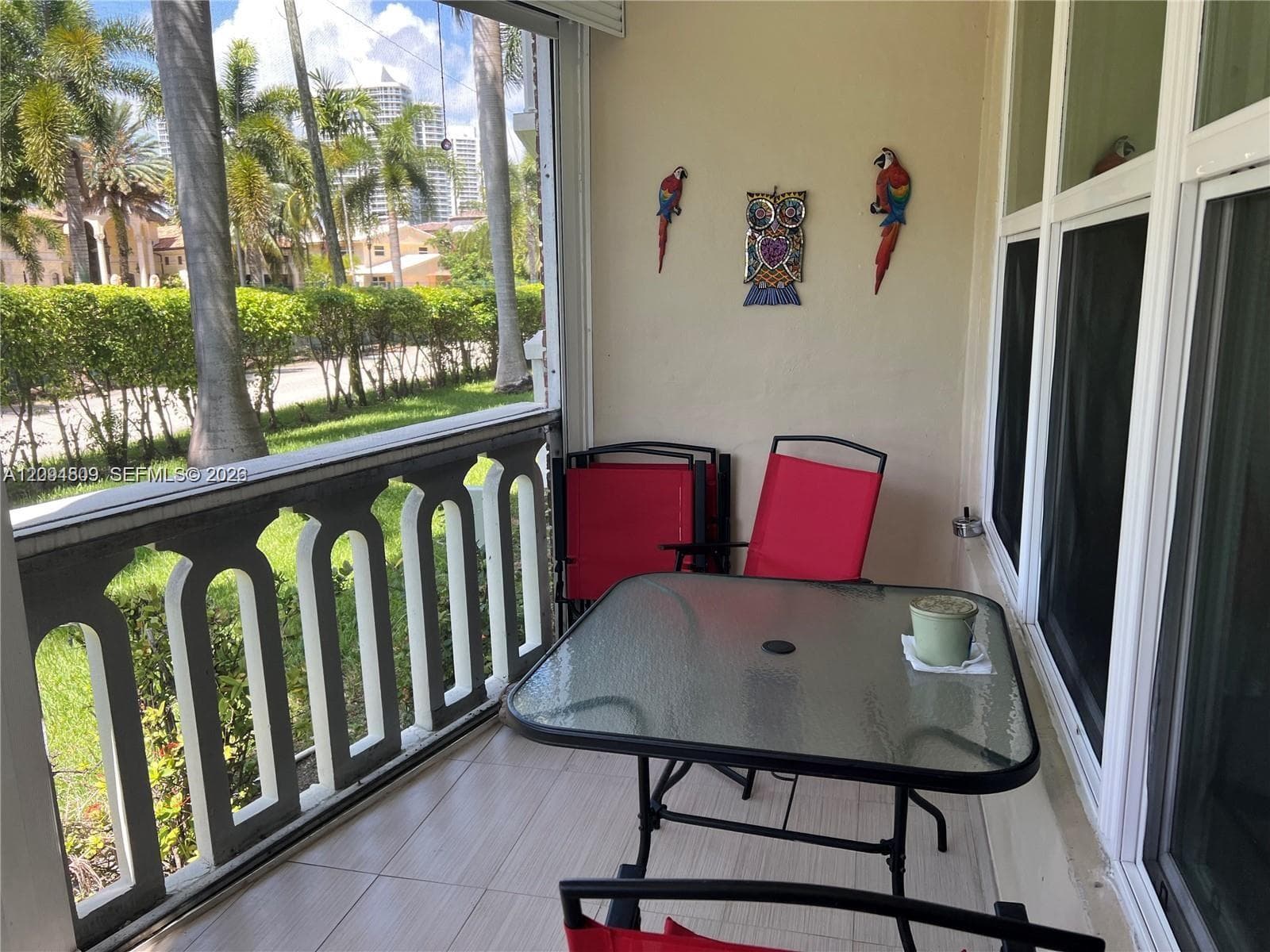GOLDEN VIEW CONDO · #108 in Hallandale Beach - Photo 18
