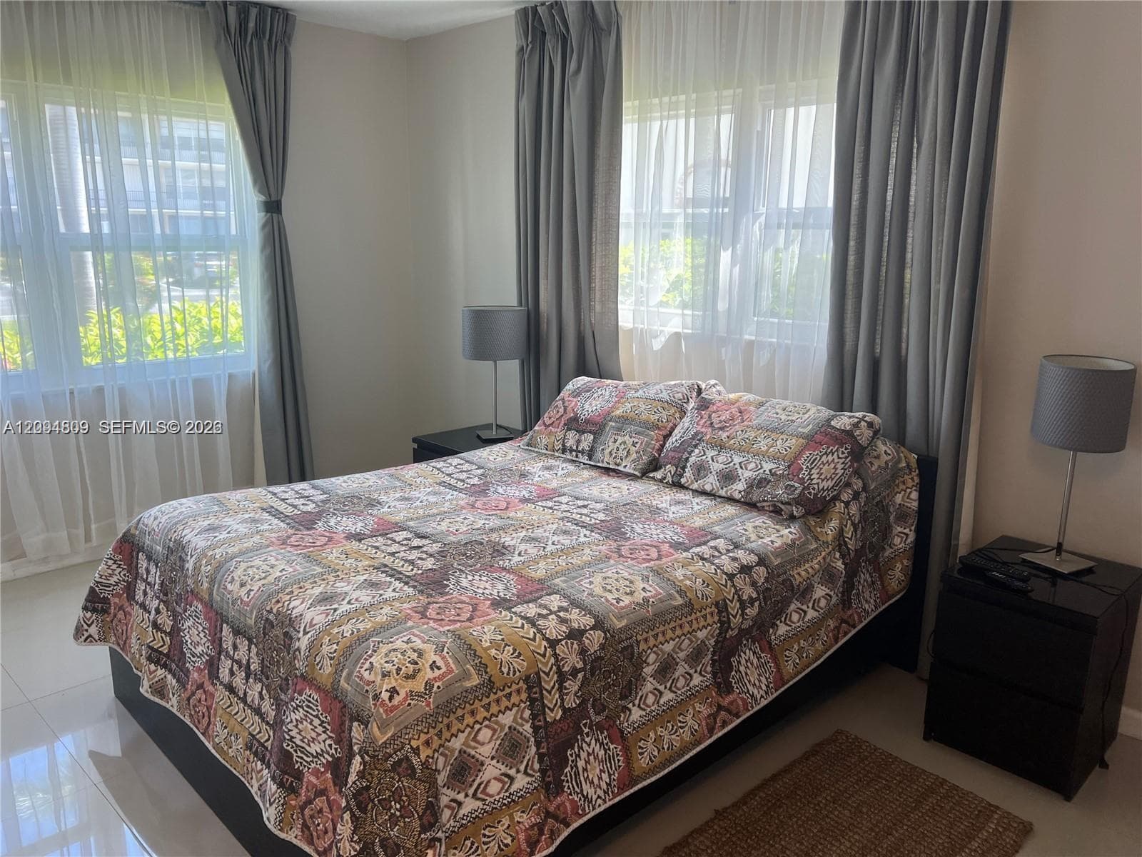 GOLDEN VIEW CONDO · #108 in Hallandale Beach - Photo 15