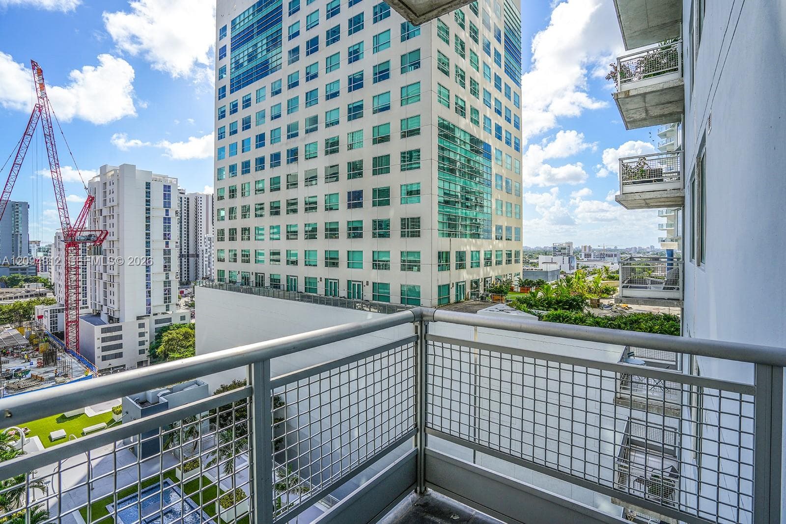 NEO VERTIKA CONDO · #1623 in Miami - Photo 7