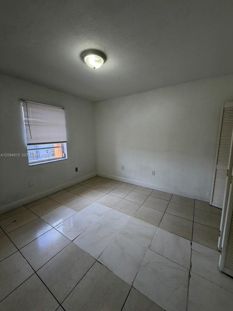 VILLA BISCAYA JARDINES CO · #16-1 in Opa-Locka - Photo 10