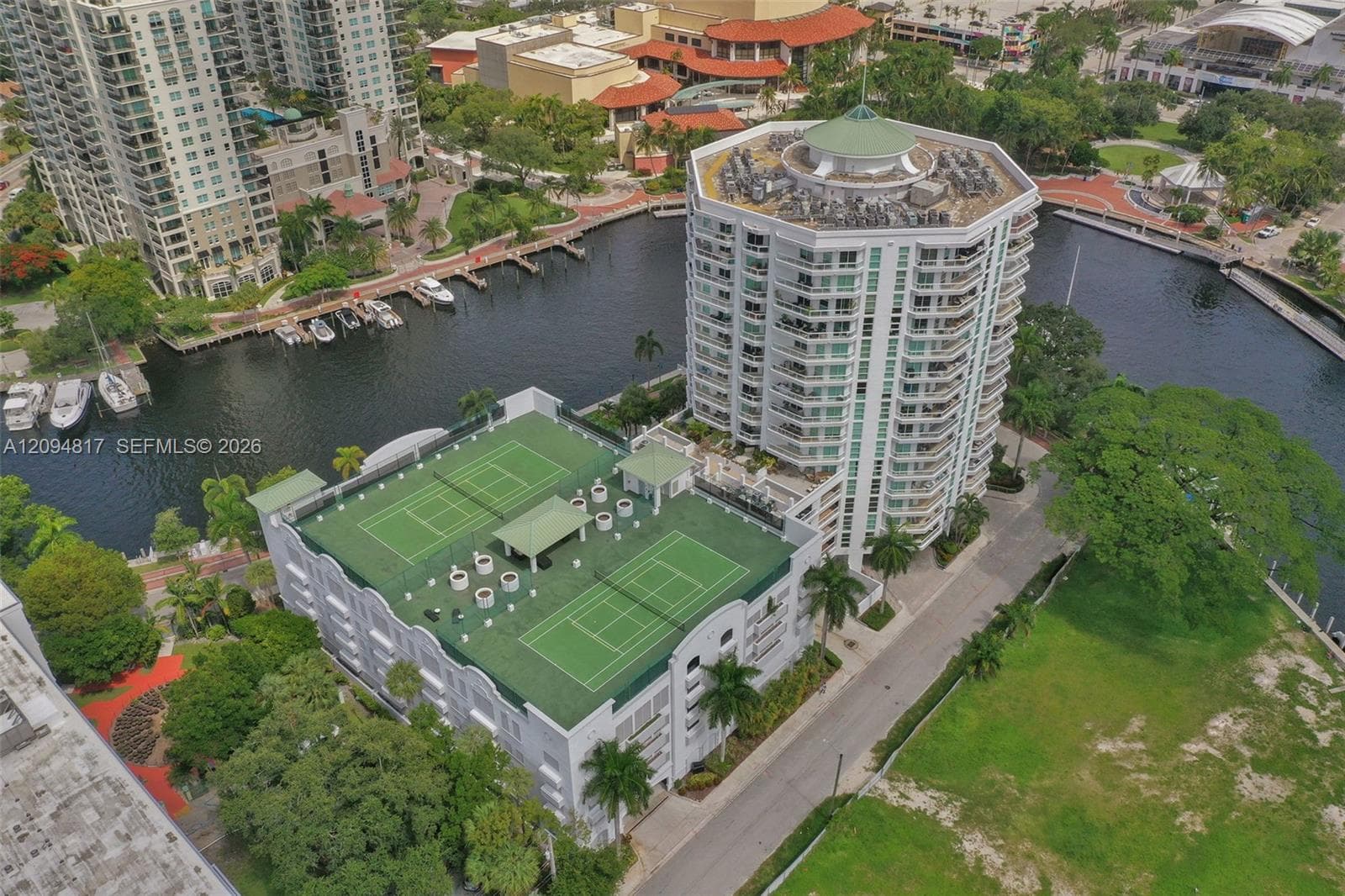 ESPLANADE ON THE NEW RIVE · #301 in Fort Lauderdale - Photo 91