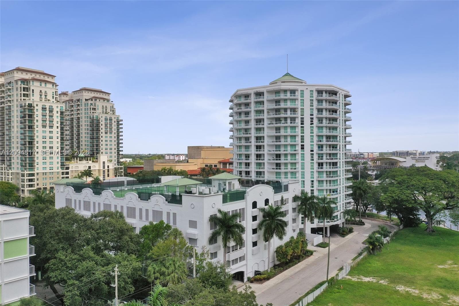 ESPLANADE ON THE NEW RIVE · #301 in Fort Lauderdale - Photo 65