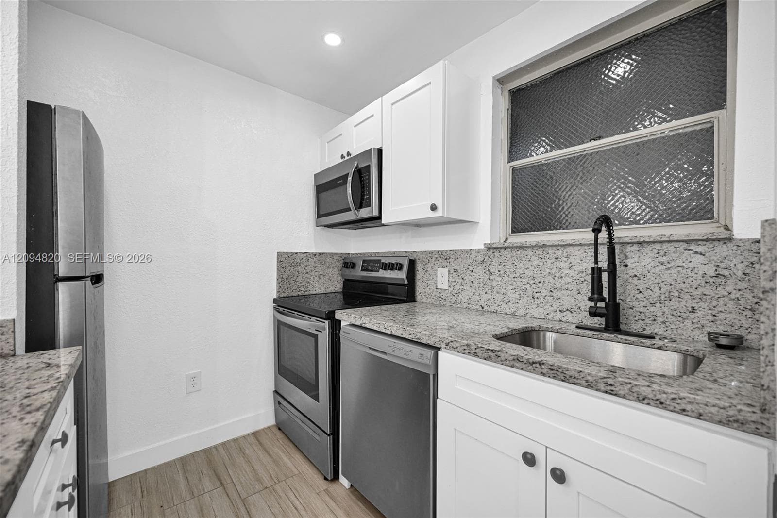 WENDOVER CONDO · #104 in North Miami - Photo 6