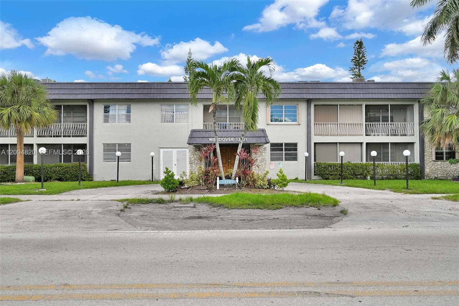 WENDOVER CONDO · #104 in North Miami - Photo 1