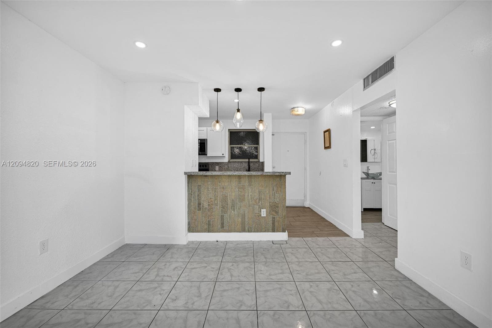 WENDOVER CONDO · #104 in North Miami - Photo 4