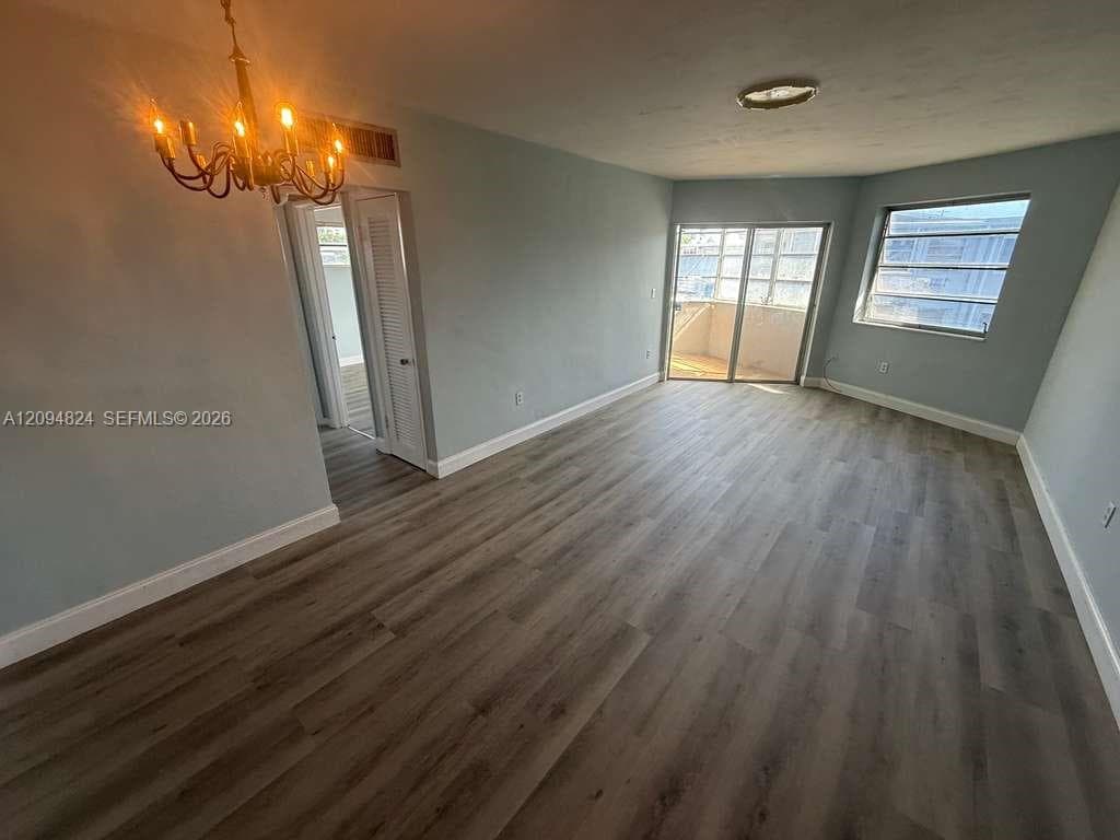 SKY LAKE GARDENS NO 2 CON · #238 in Miami - Photo 3