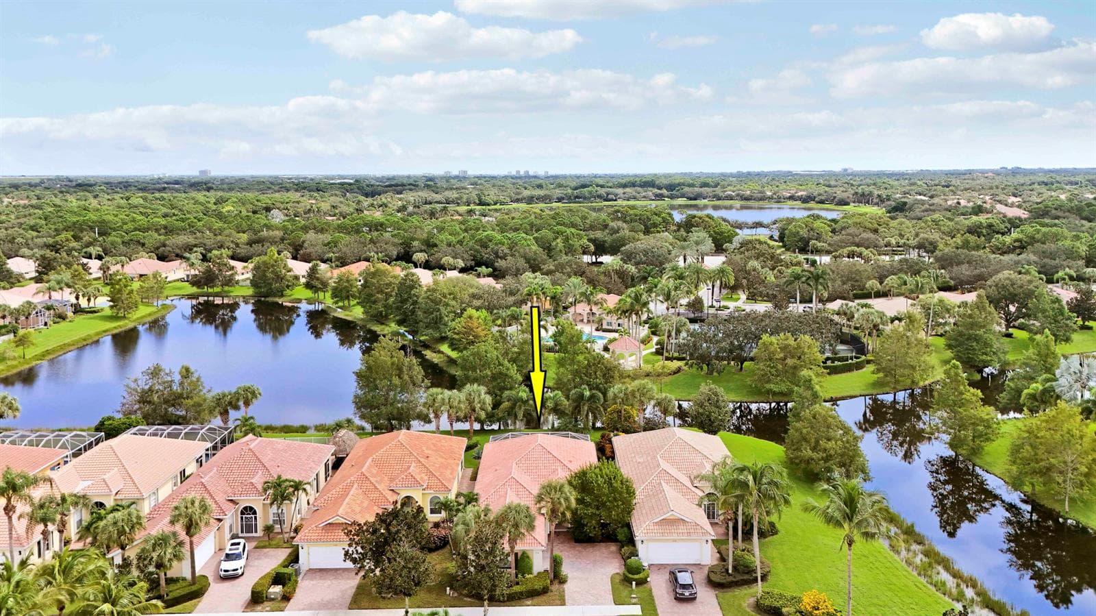 Aerial (Yellow Arrow/Subject Property)