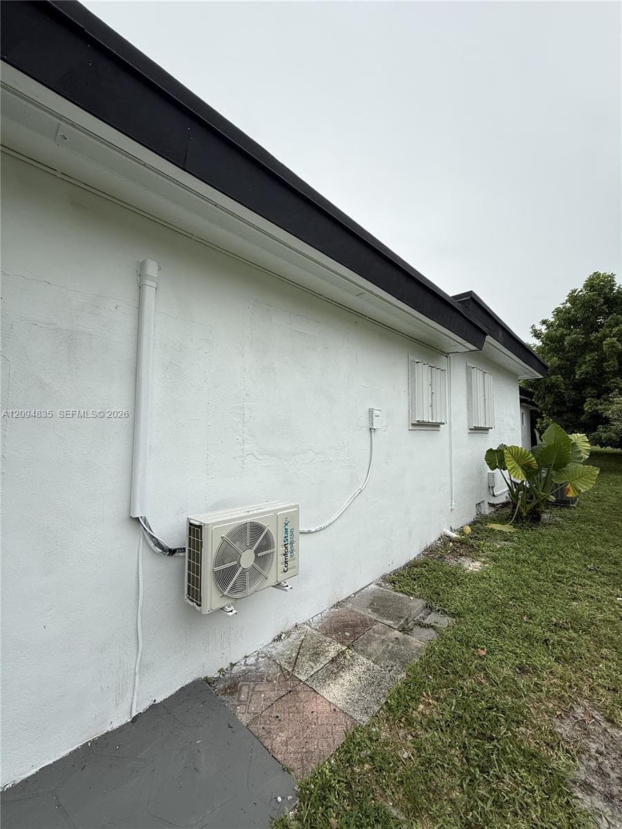 2610 Pierce St photo 35