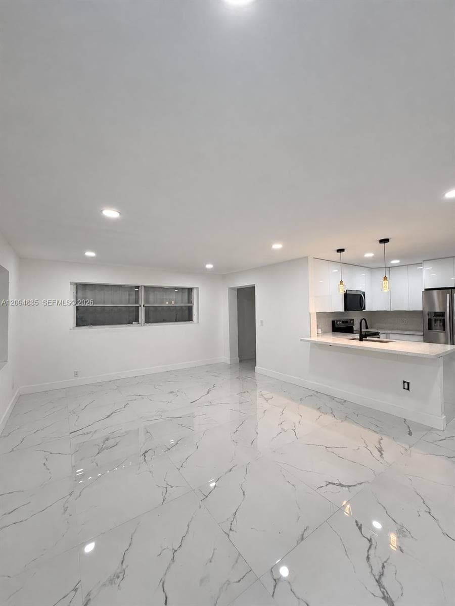 2610 Pierce St photo 4