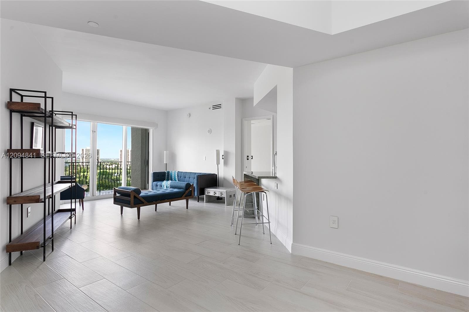 TURNBERRY VILLAGE SO TOWE · #TS08 in Aventura - Photo 3