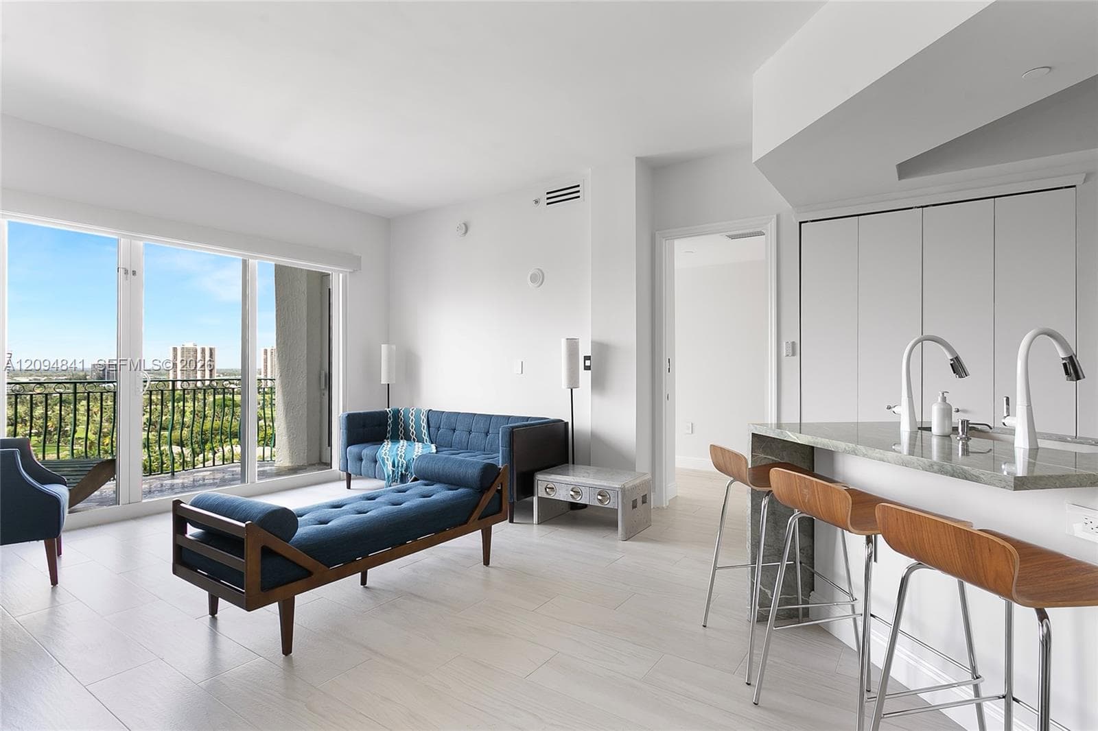 TURNBERRY VILLAGE SO TOWE · #TS08 in Aventura - Photo 5