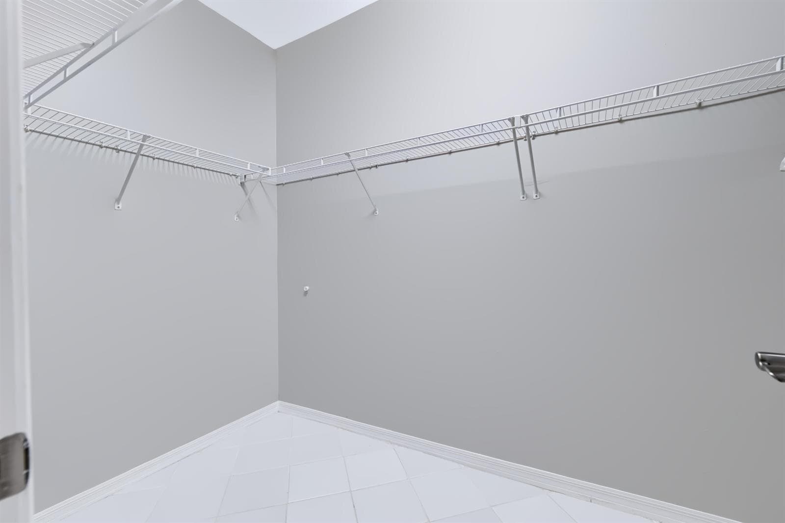27 Primary Closet
