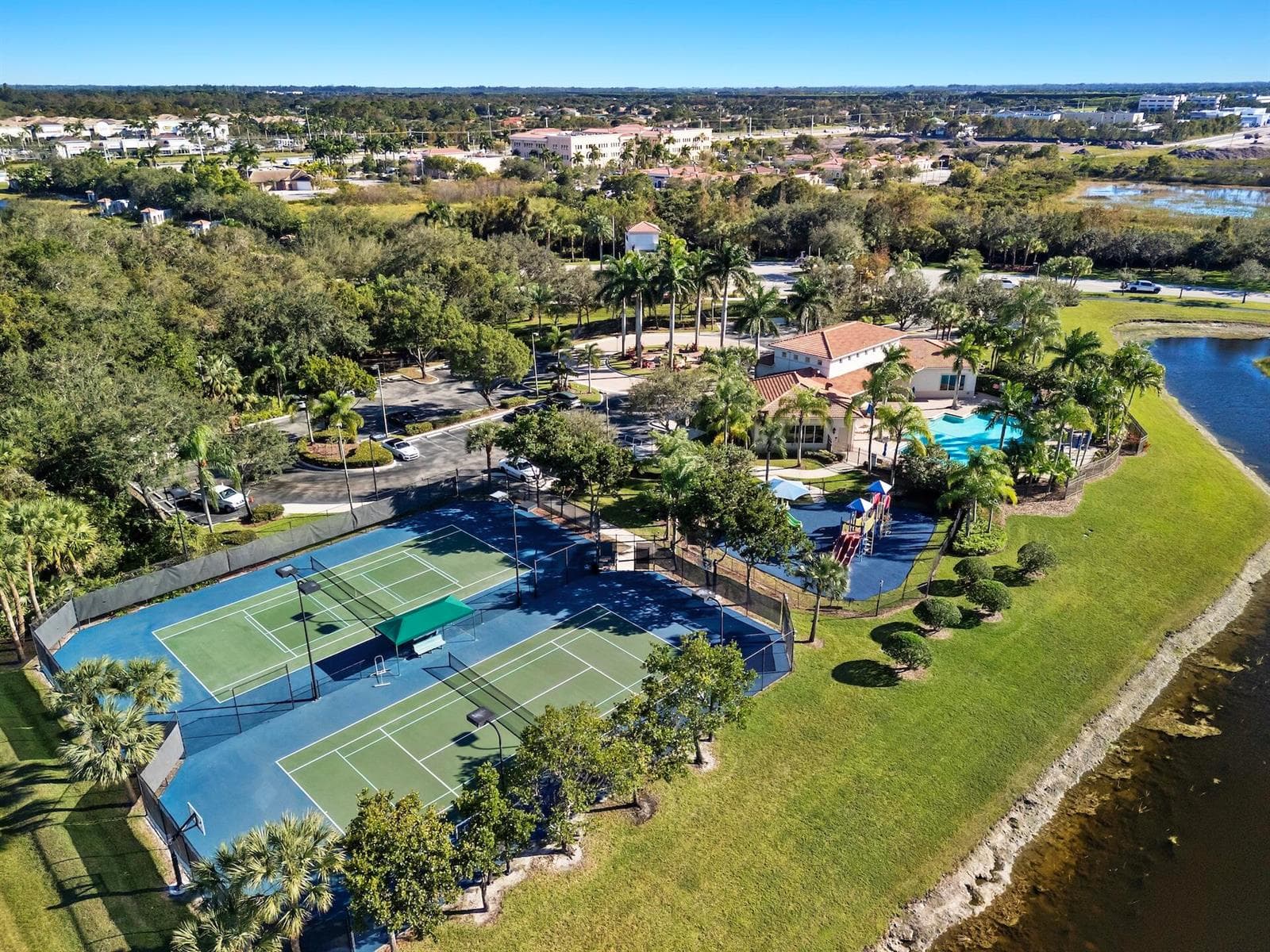 48_Community_Tennis_Aerial
