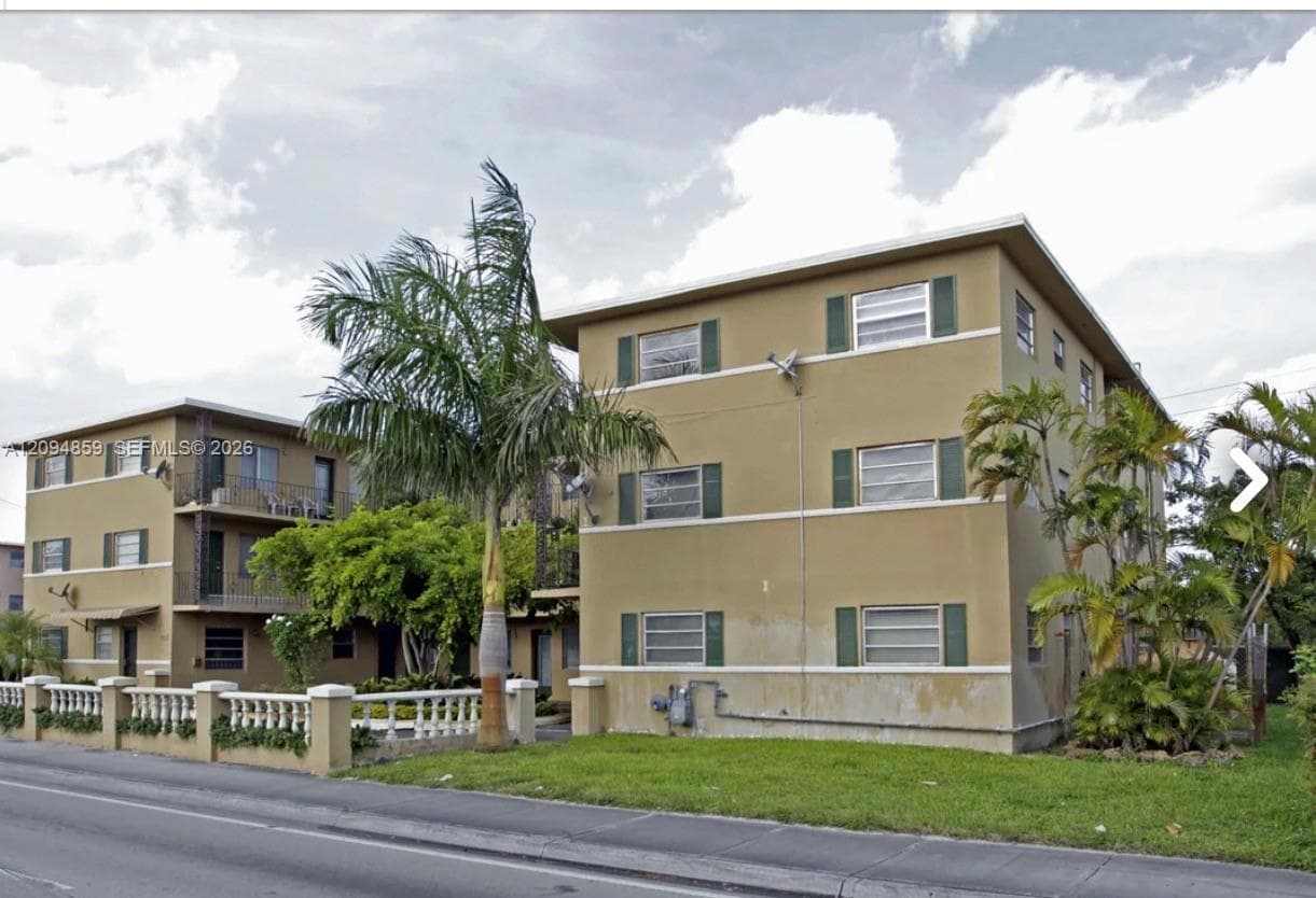 WINONA PARK · #9 in Miami - Photo 8
