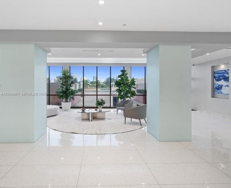 Coronado · #1025 in Aventura - Photo 19