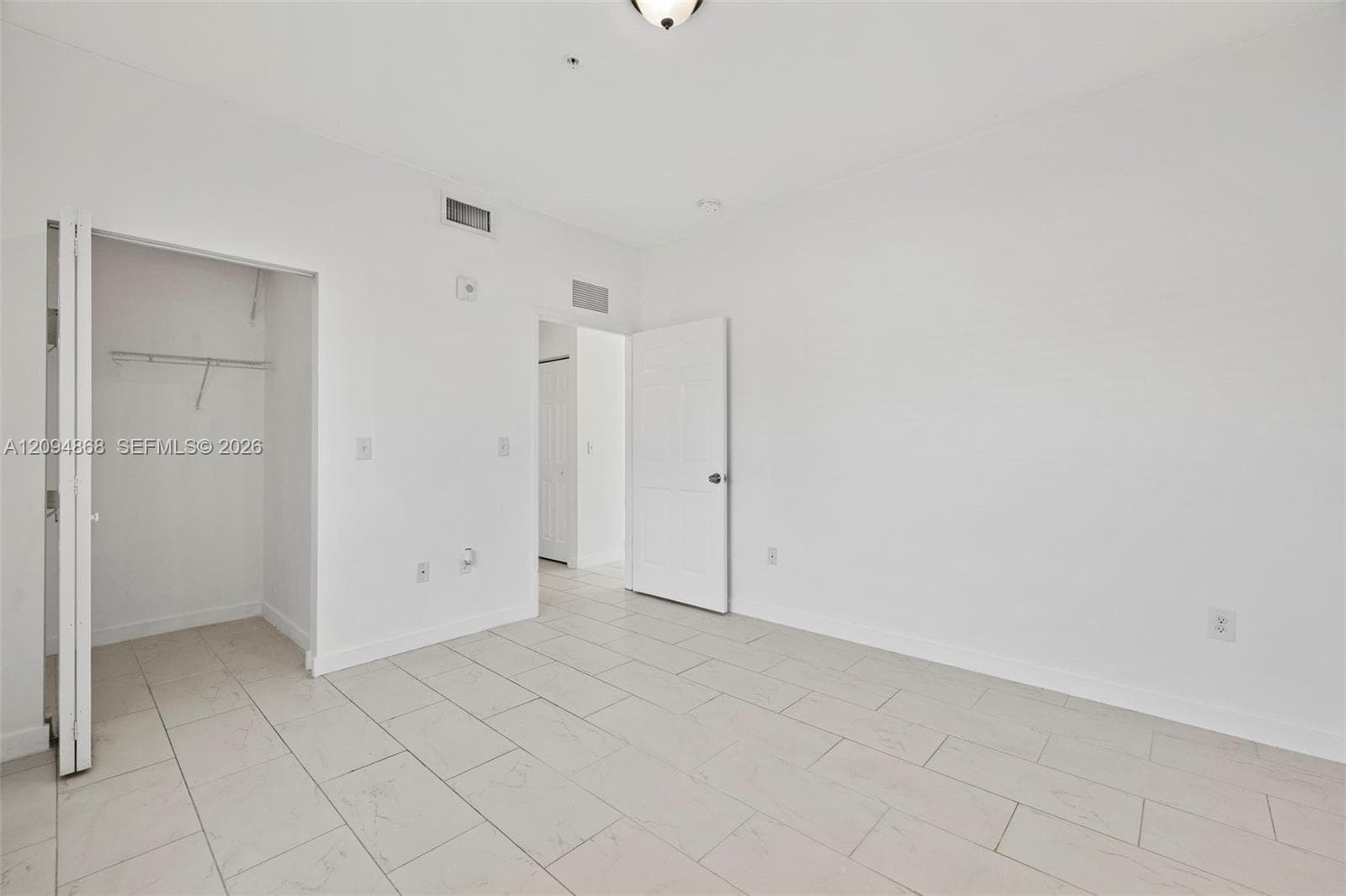 405 E 7th St · #303 in Hialeah - Photo 11
