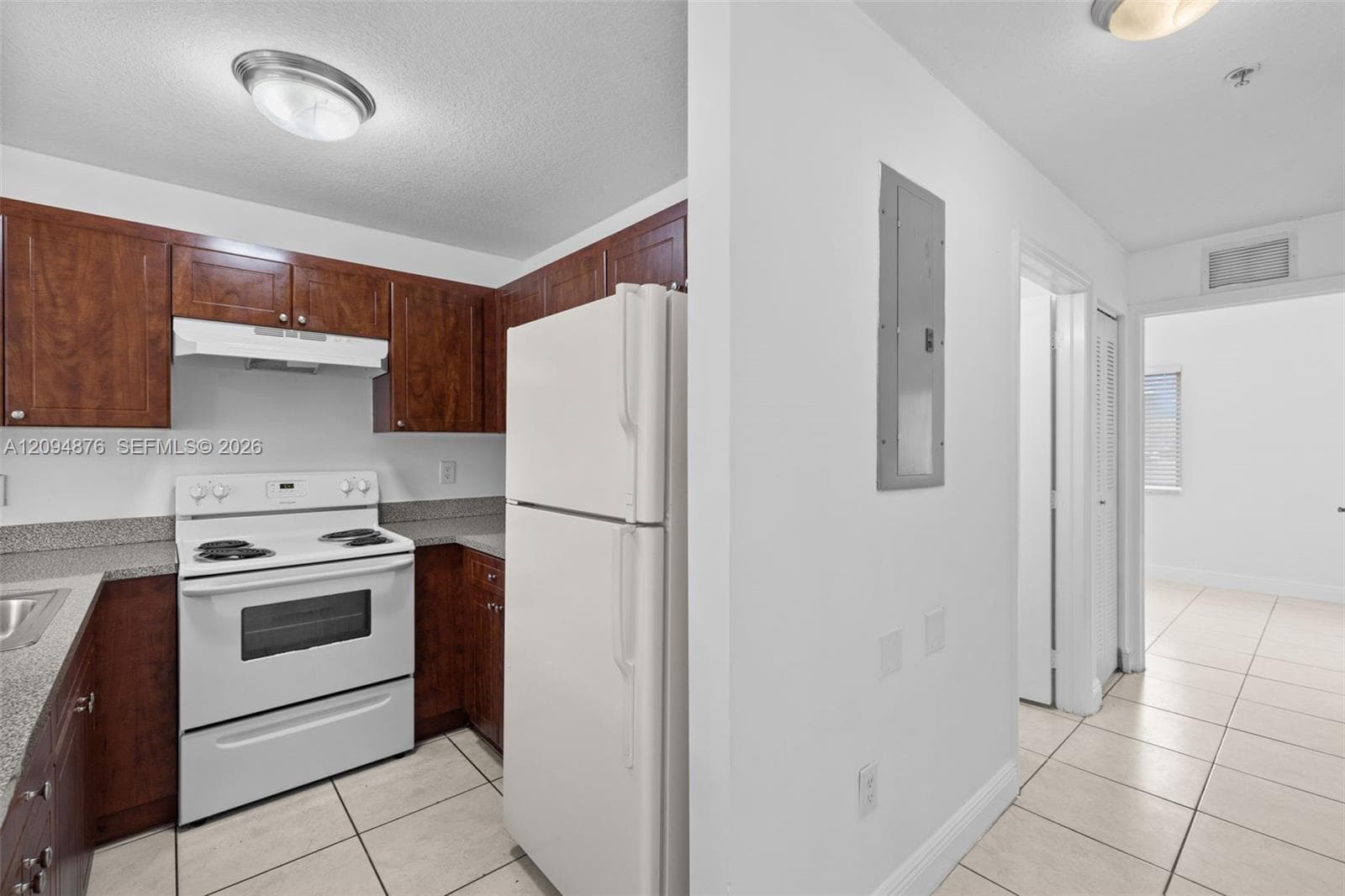 2405 W 78th St · #202 in Hialeah - Photo 3