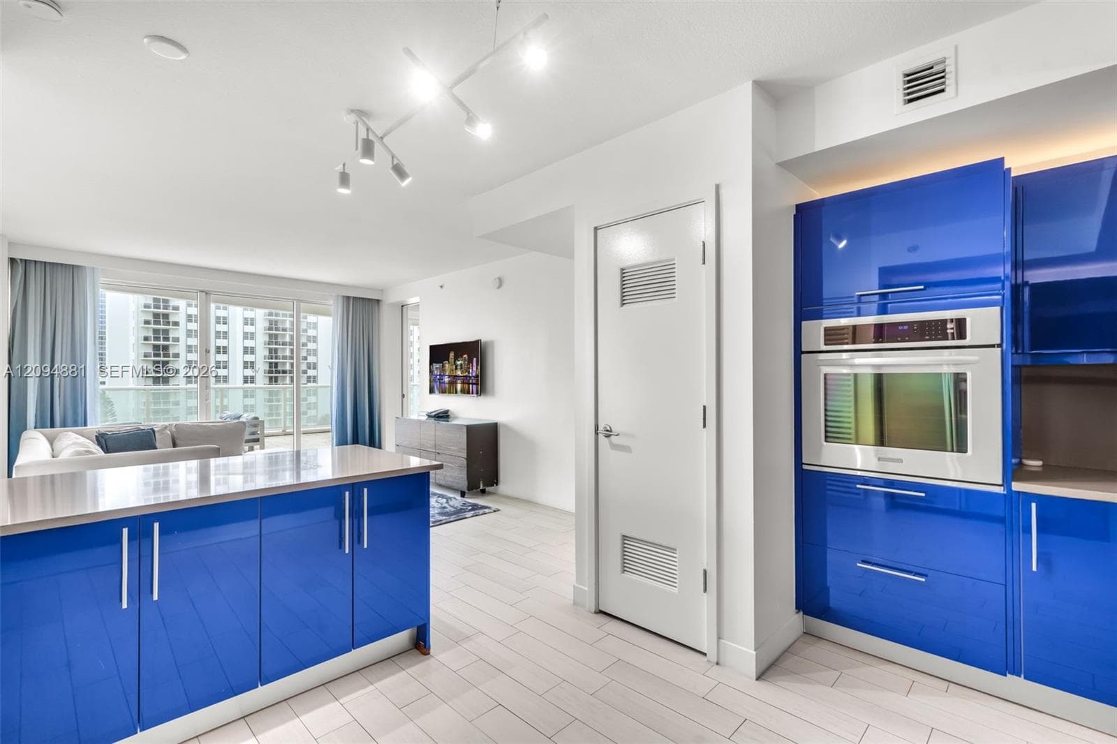 W Residences · #509 in Fort Lauderdale - Photo 7