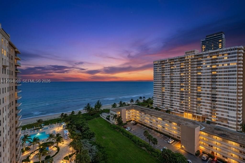 The Malaga · #16B in Hallandale Beach - Photo 2