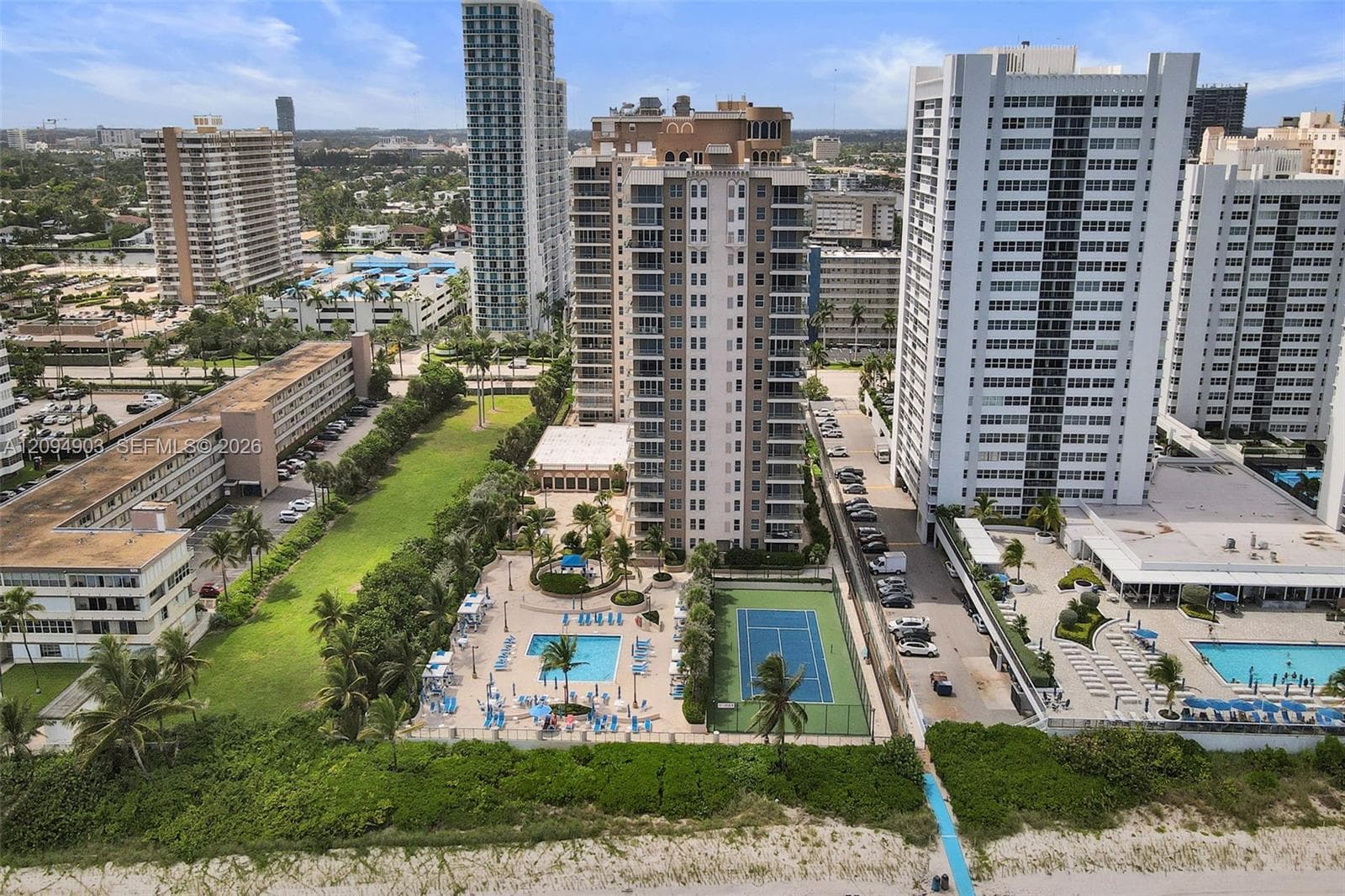 The Malaga · #16B in Hallandale Beach - Photo 25