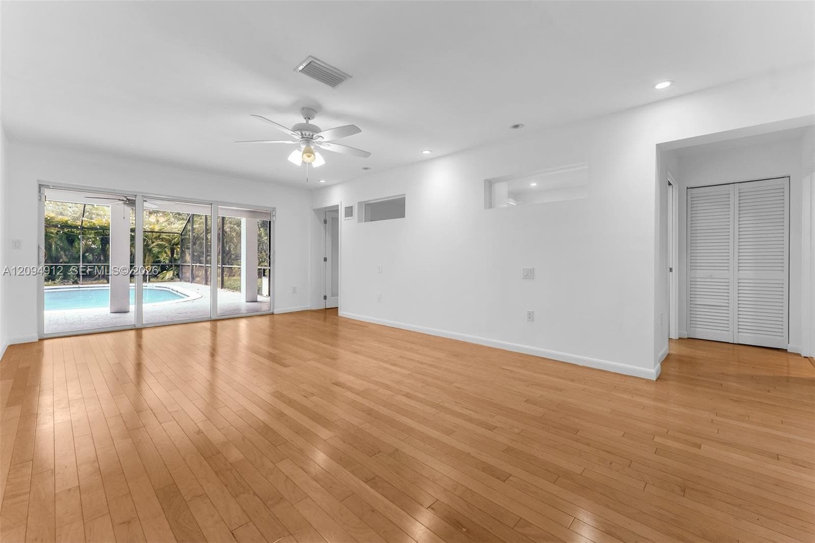 11890 SW 72nd PLACE #11890 photo 12