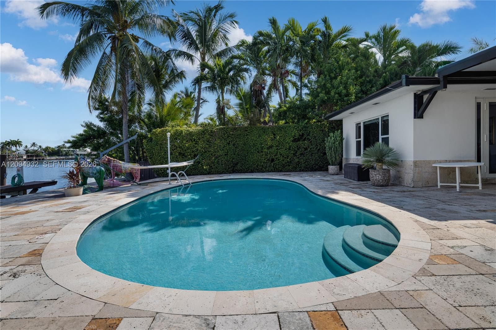 435 N Shore Dr photo 32