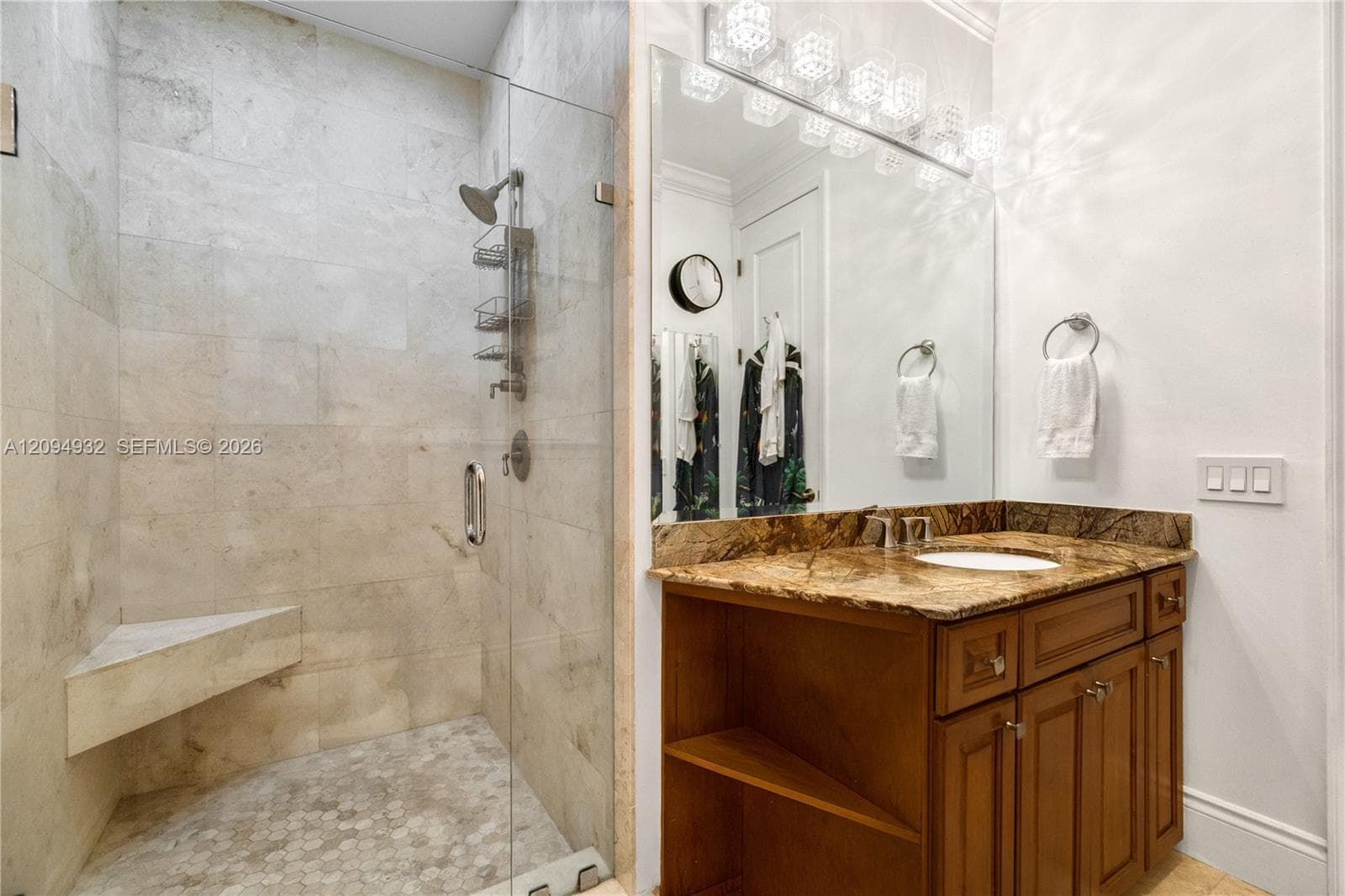 435 N Shore Dr photo 25