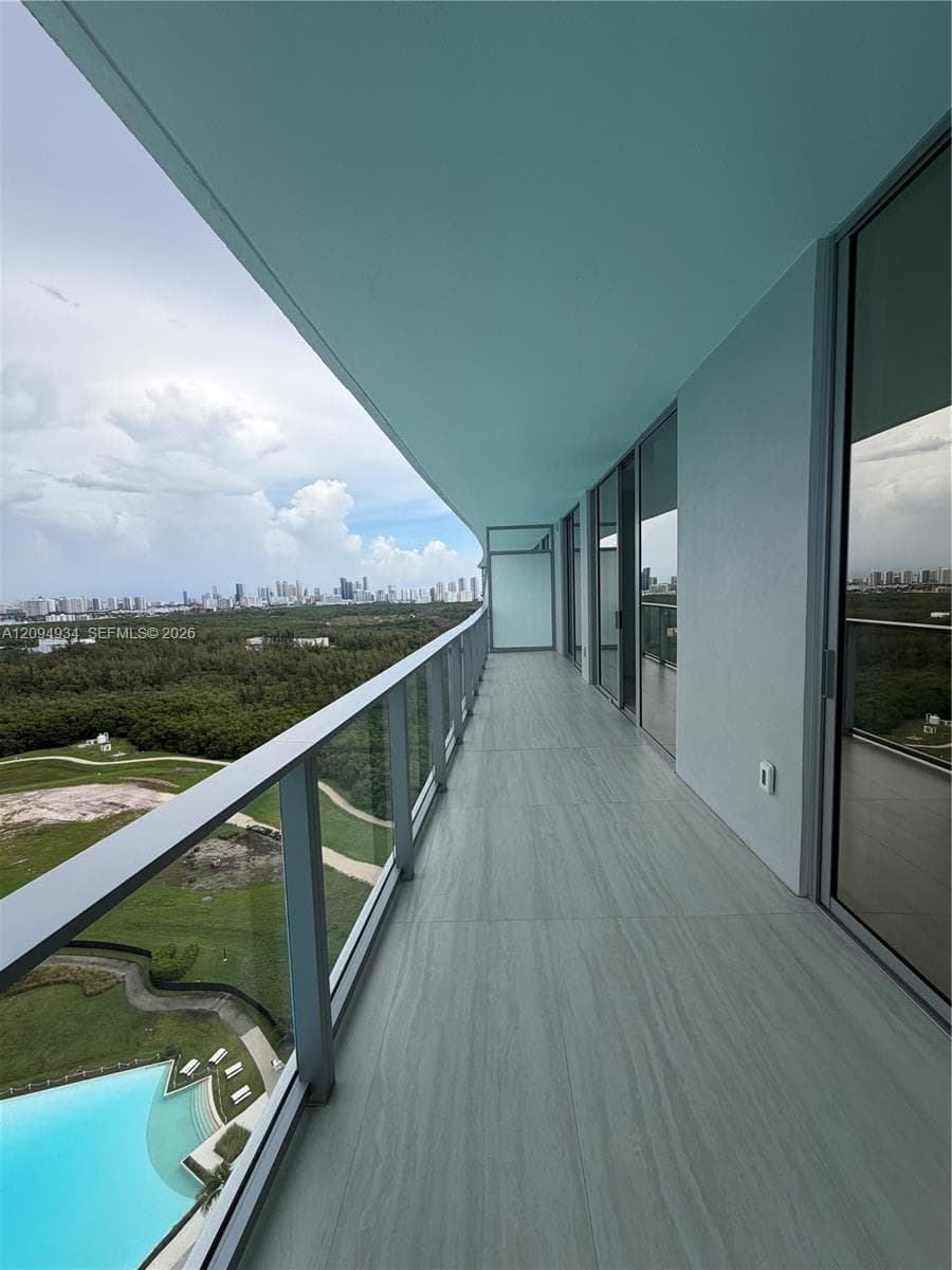 One Park Tower · #2408 in Miami - Photo 17