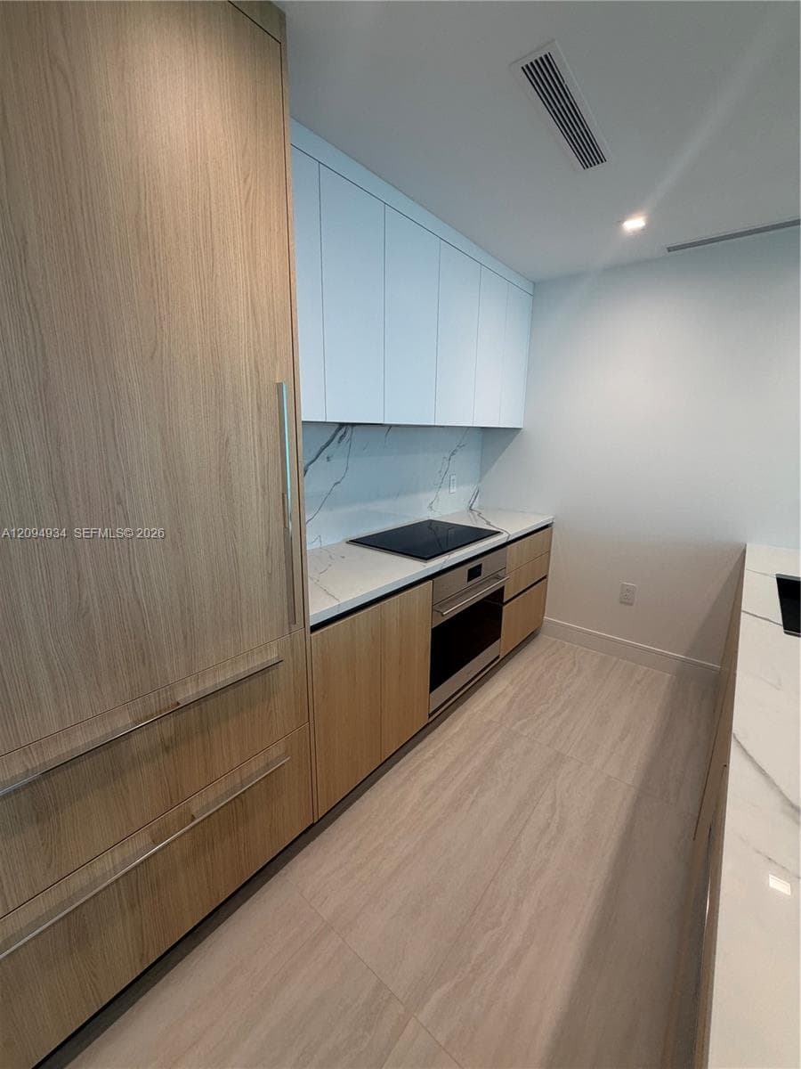 One Park Tower · #2408 in Miami - Photo 3