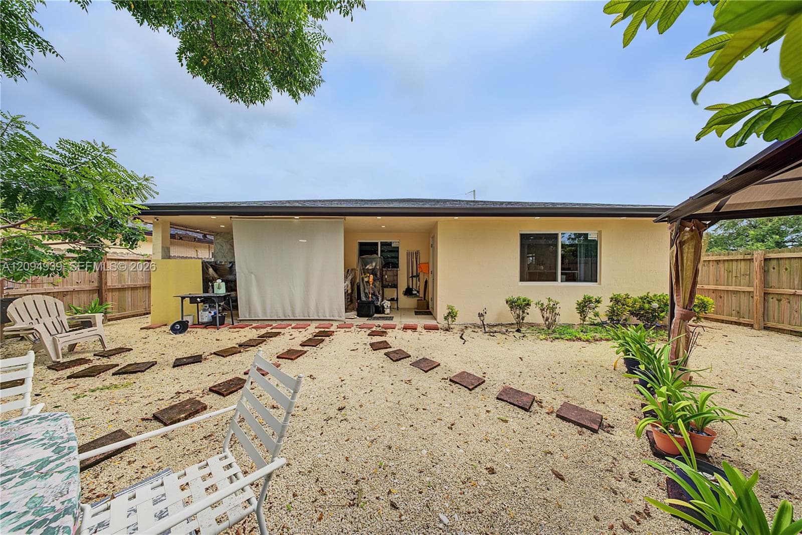 530 SW 7th Ave photo 38