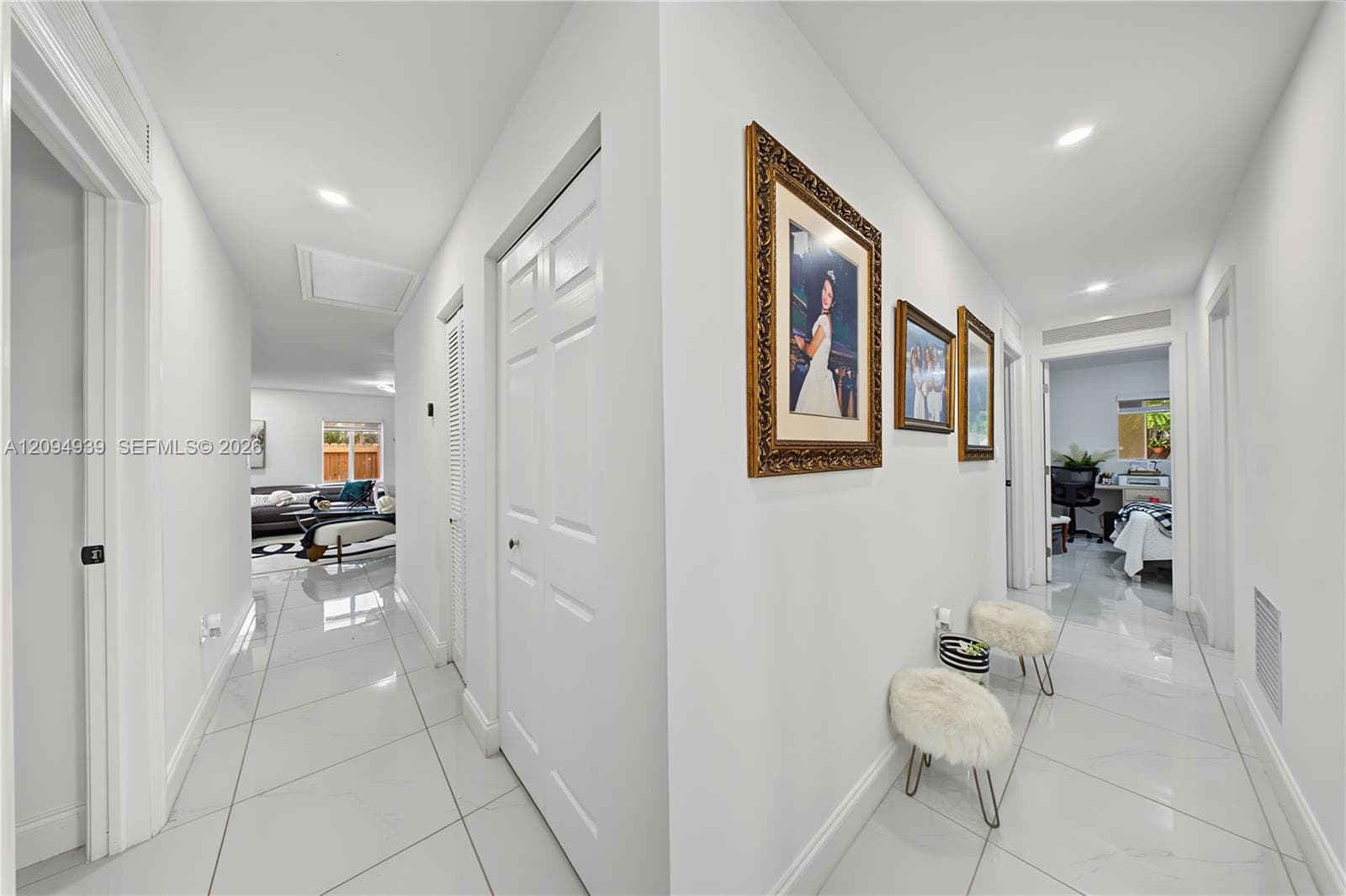 530 SW 7th Ave photo 31