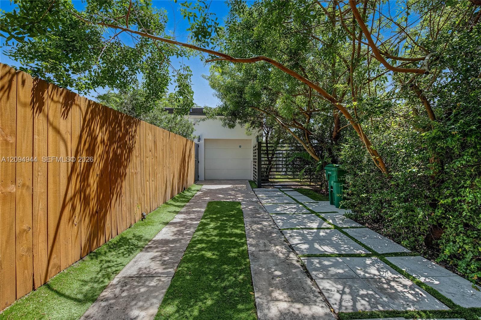 1867 SW 14th Ter photo 26