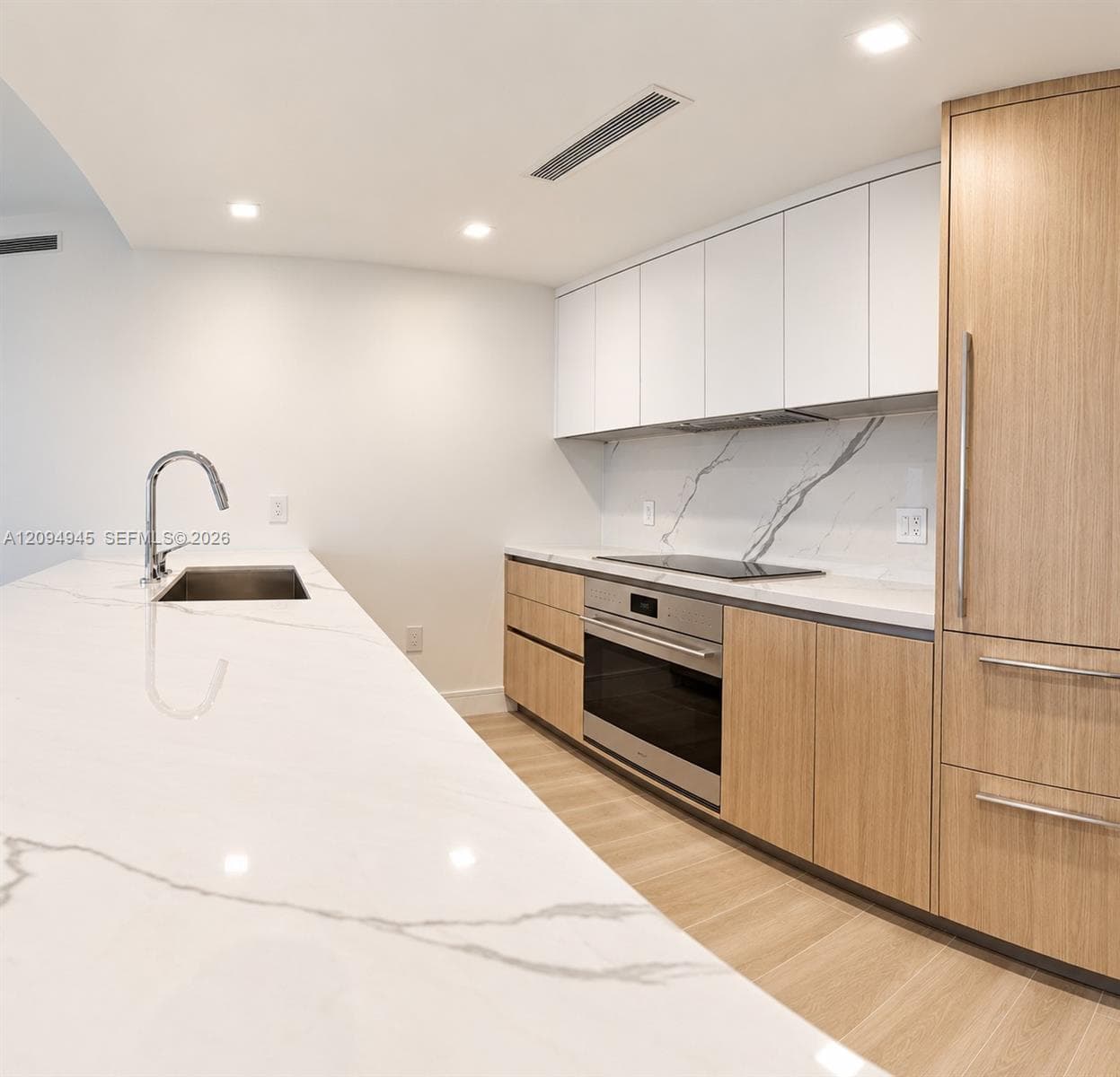 One Park Tower · #802 in Miami - Photo 6